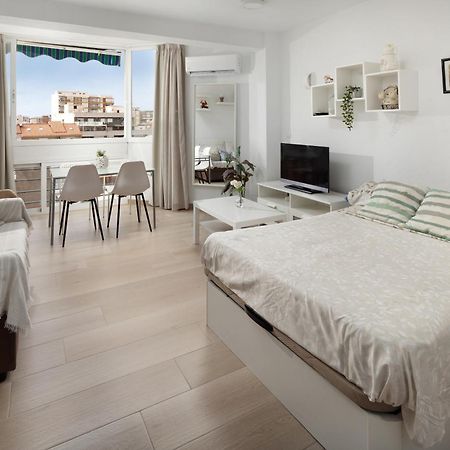 Apartament Sol Y Breeze Torre Del Mar Zewnętrze zdjęcie